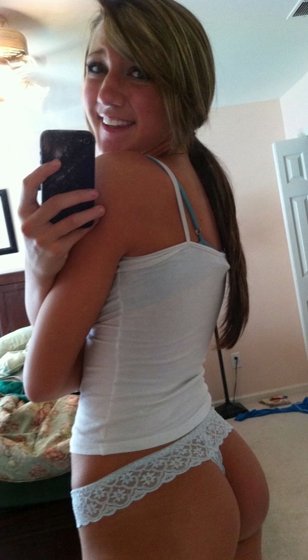 Tight teen showing off - Imgur